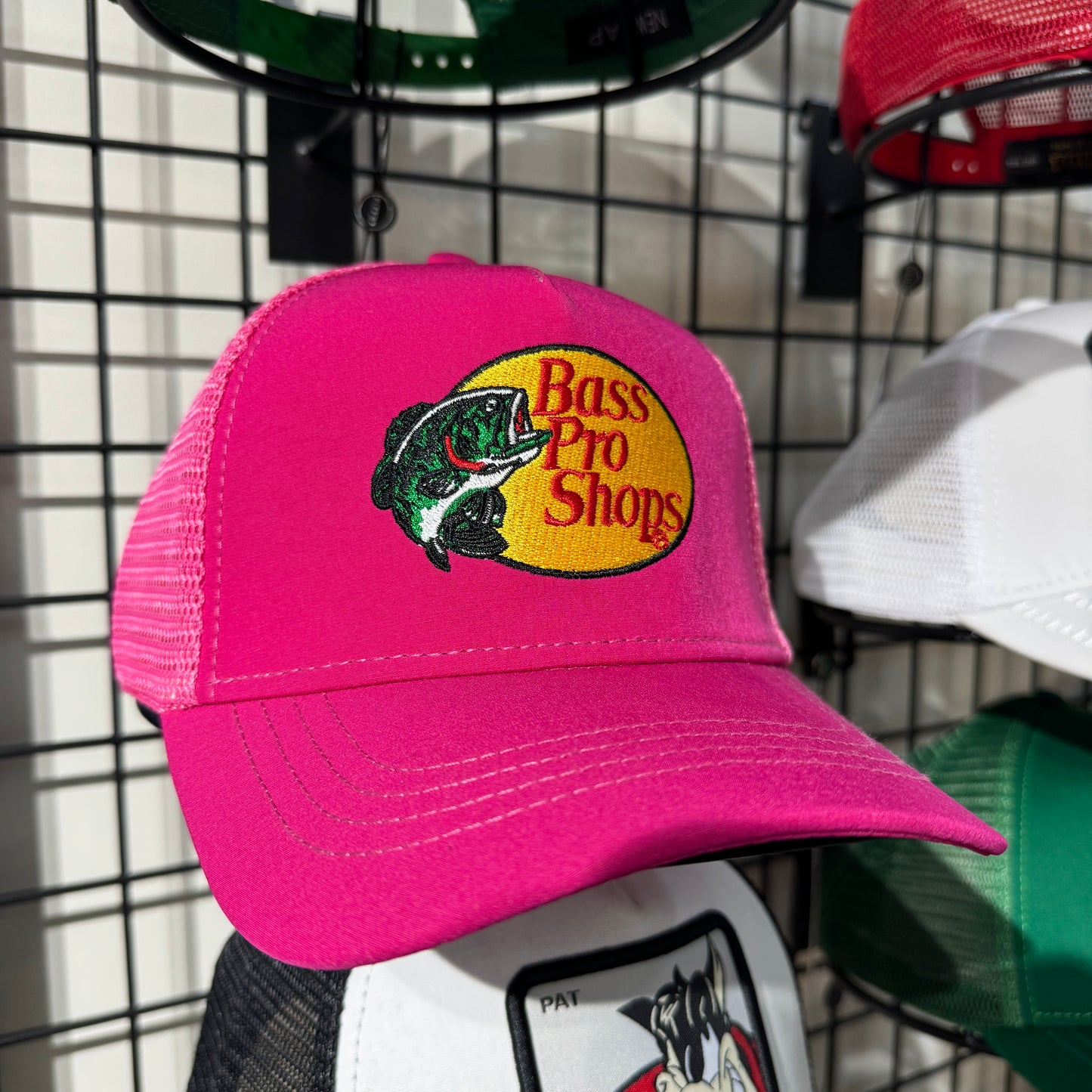 Caps