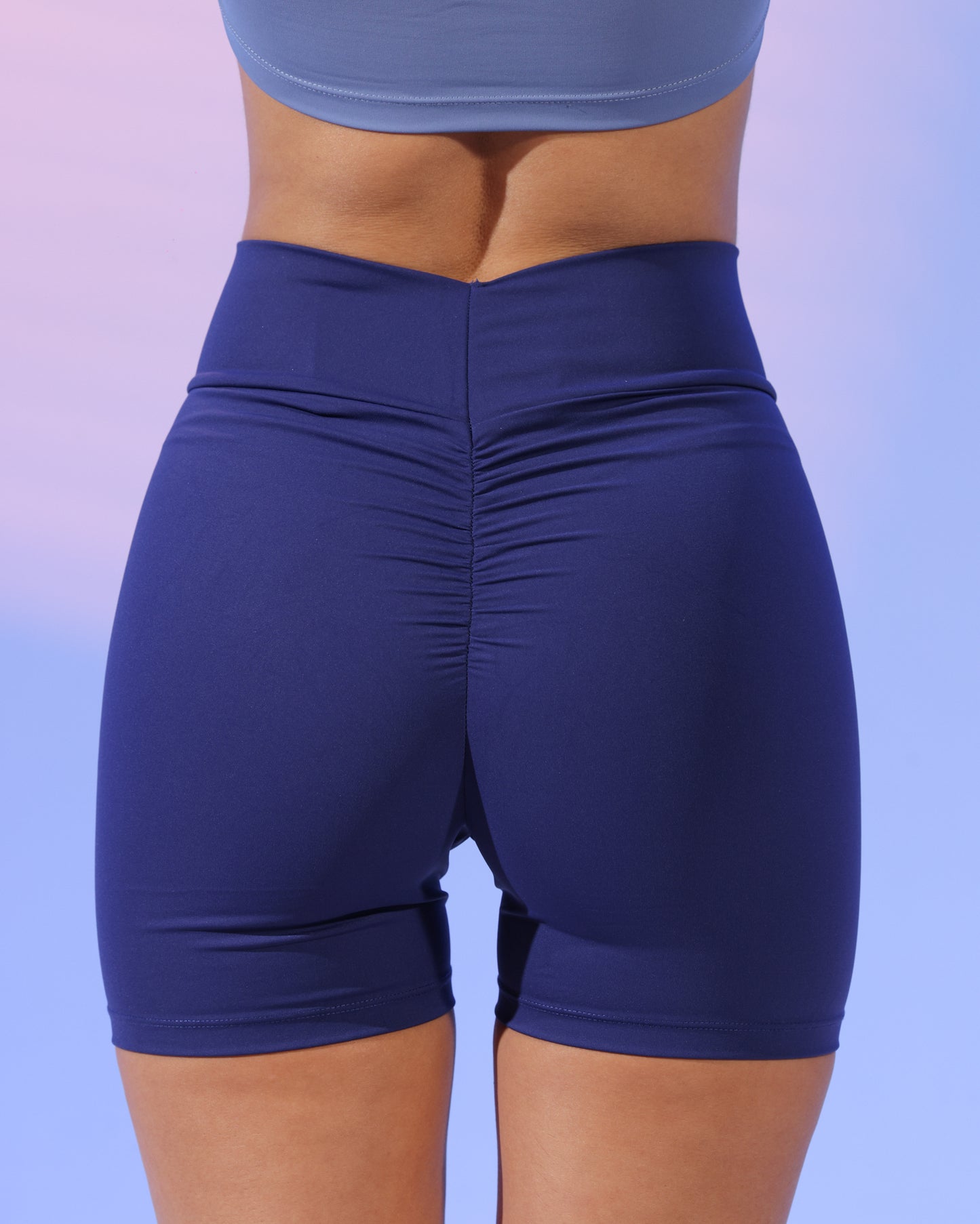 V Scrunch Short Legging