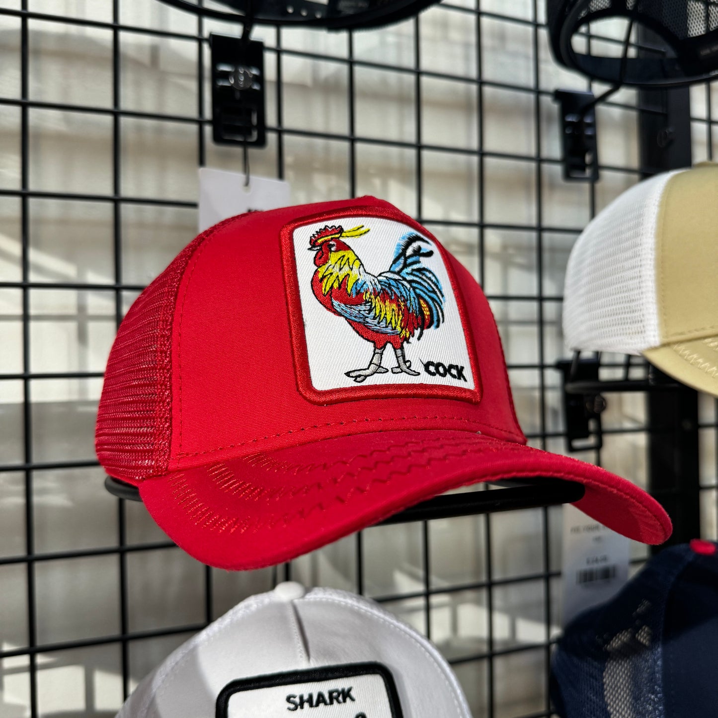 Caps