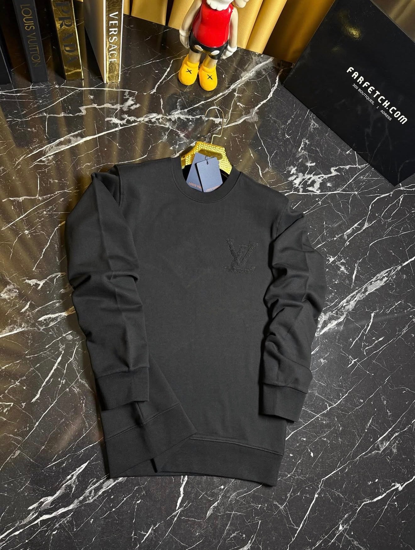 Louis Vuitton Sweatshirt